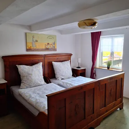 Doelmer Weserhof * Bevern (Lower-Saxony)